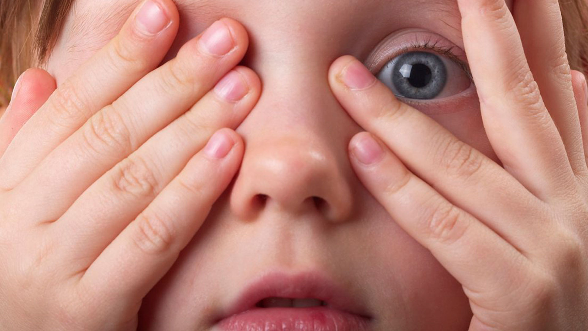Como-os-hormonios-de-crescimento-podem-afetar-os-olhos-infantis